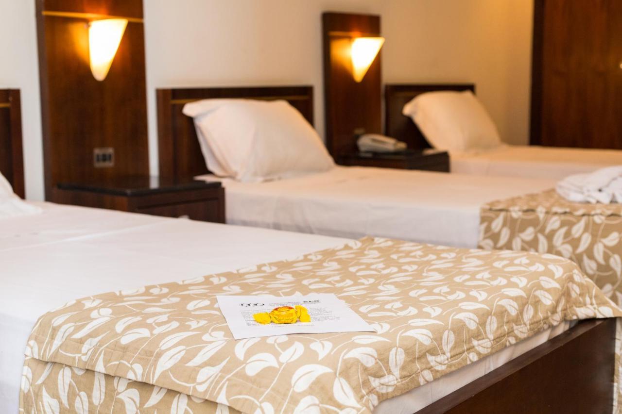 Elo Hotels Express Maringá Exteriör bild