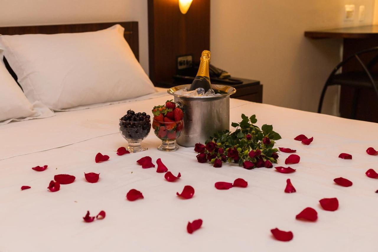 Elo Hotels Express Maringá Exteriör bild