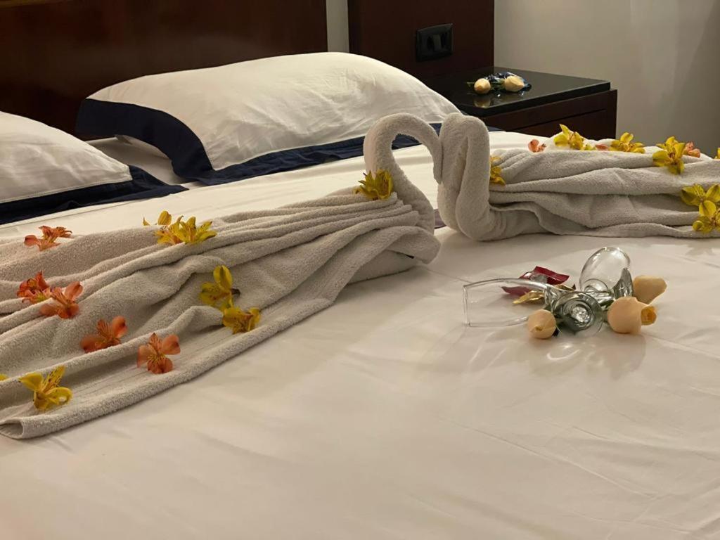 Elo Hotels Express Maringá Exteriör bild